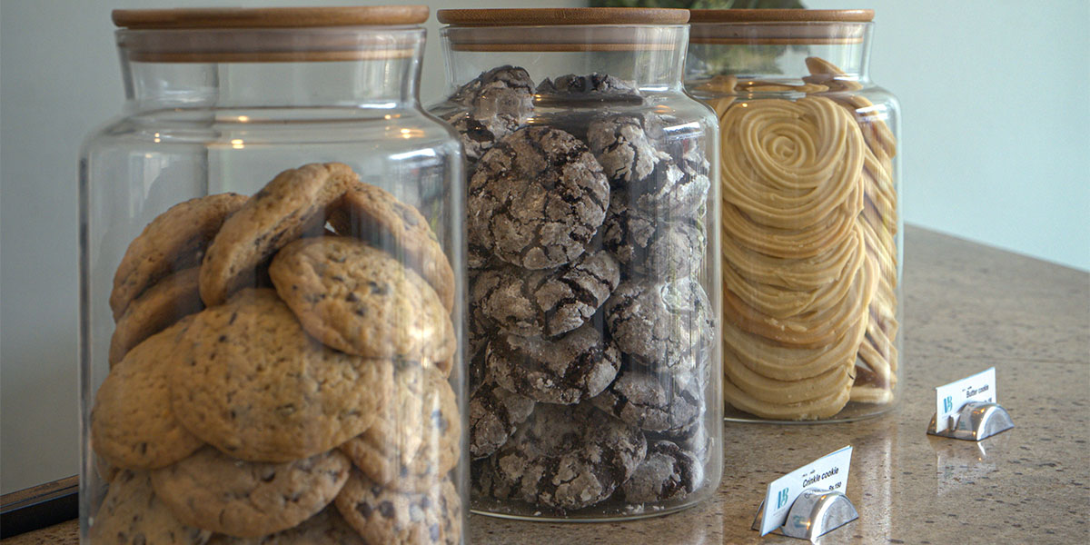 MARINE BAY CAFE "COF-SEA CAFE" Image 2